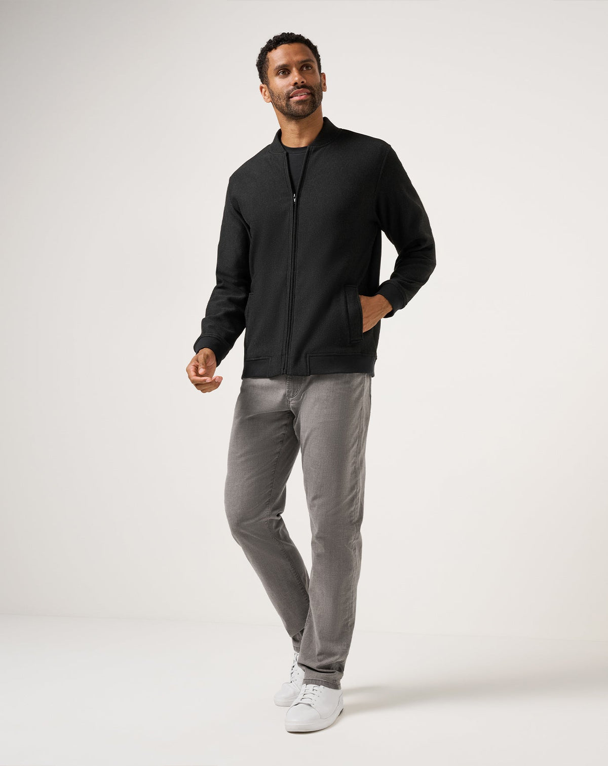 TravisMathew | TM Social Club Bomber - Heather Black