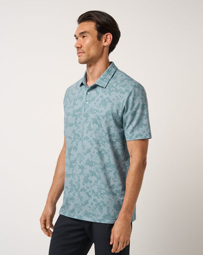 TravisMathew | Featherweight Steep Wave Polo - Cameo