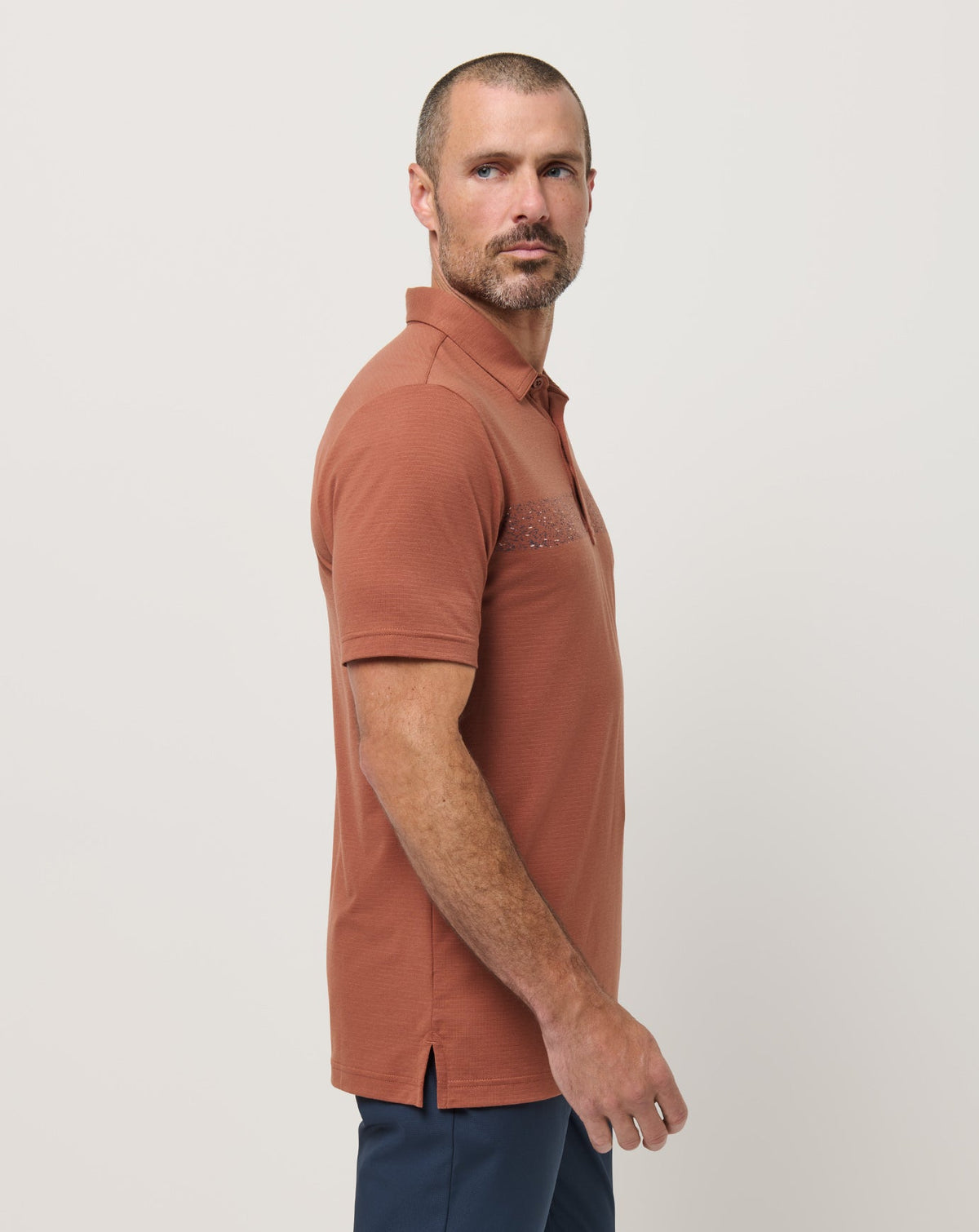 TravisMathew | The Heater Chest Stripe Polo - Maple