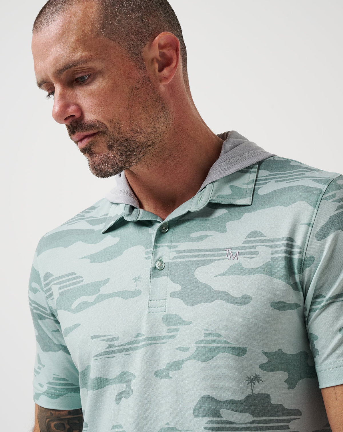 TravisMathew | Featherweight Stealth Polo - Gray Mist
