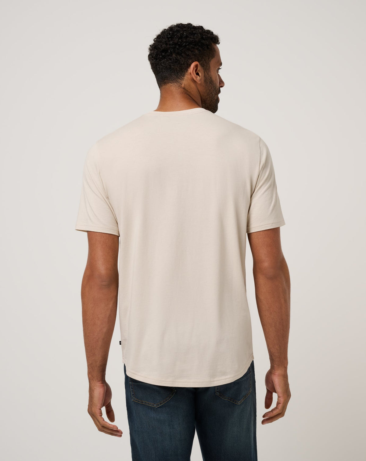 TravisMathew | Cloud Henley Tee - Italian Sand