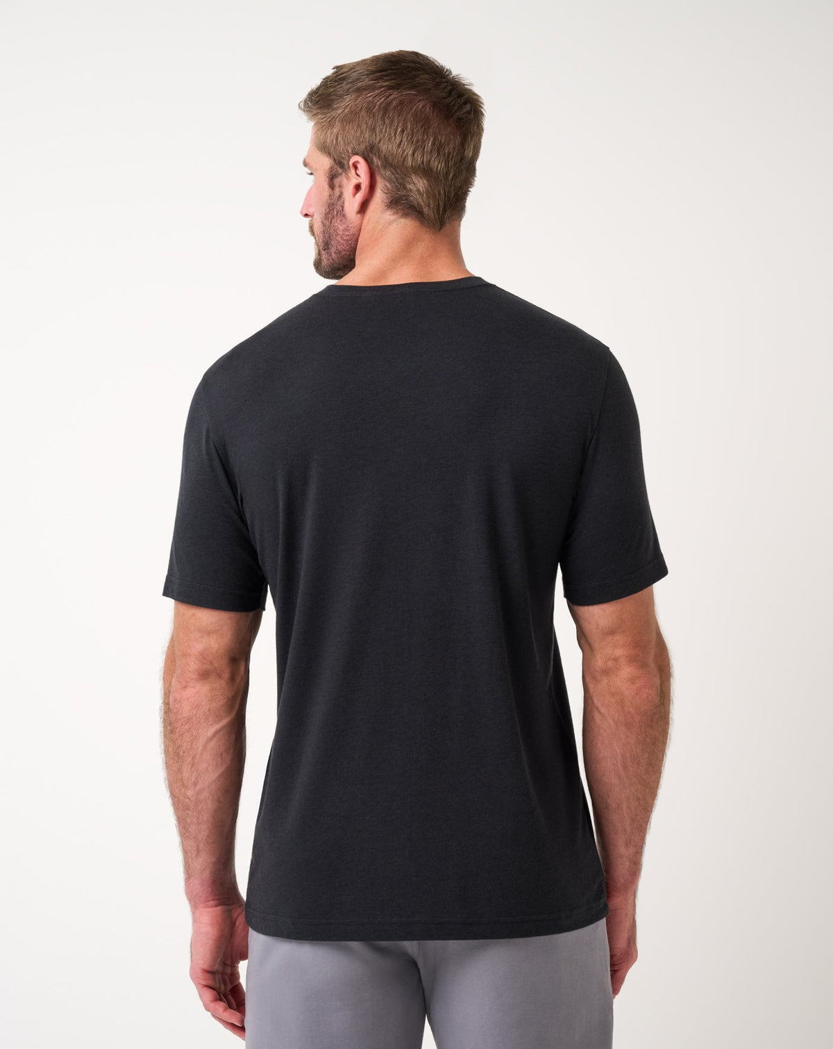 TravisMathew | Cloud V-Neck Tee - Black