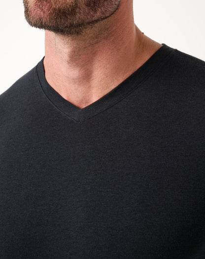 TravisMathew | Cloud V-Neck Tee - Black