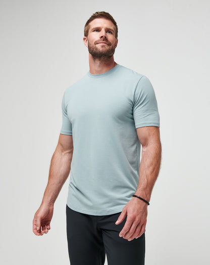 TravisMathew | Cloud Crew Tee - Arona