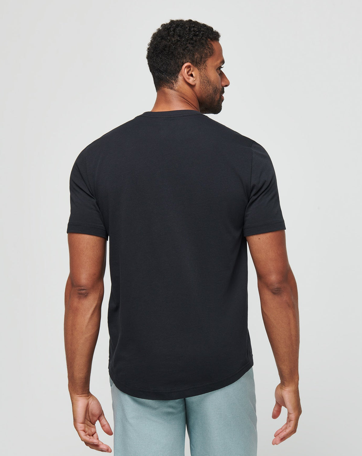 TravisMathew | Living Aloha Tee - Black