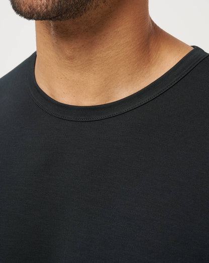 TravisMathew | Long Holiday Tee - Black
