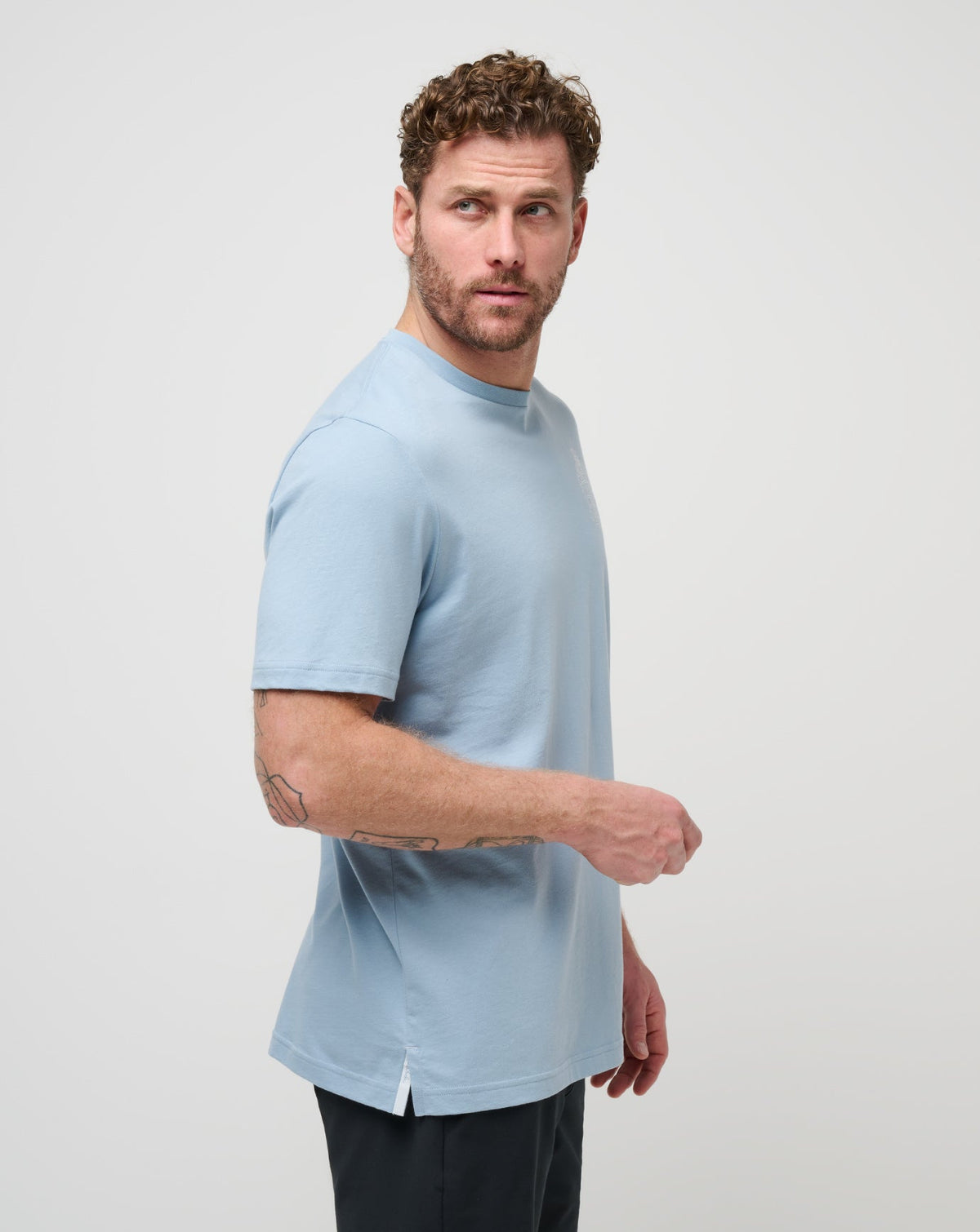 TravisMathew | Name Association Tee - Dusty Blue