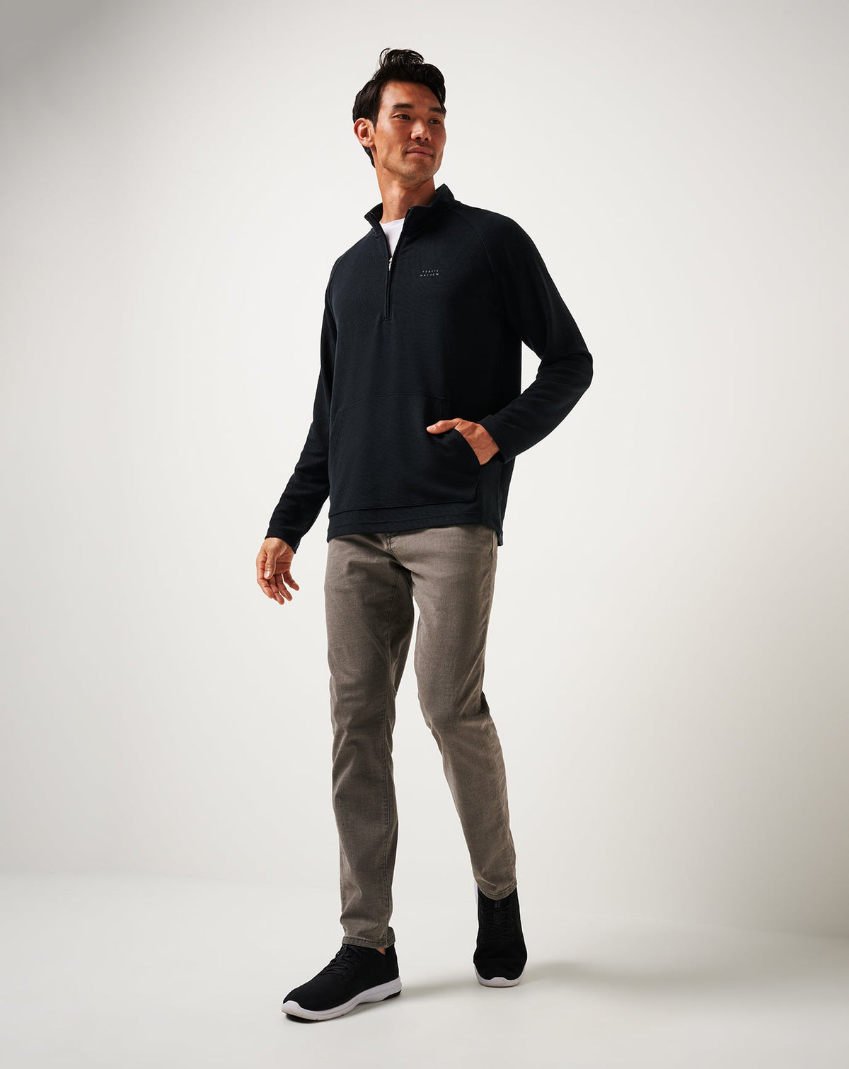 TravisMathew | Performance Waffle Quarter Zip - Black
