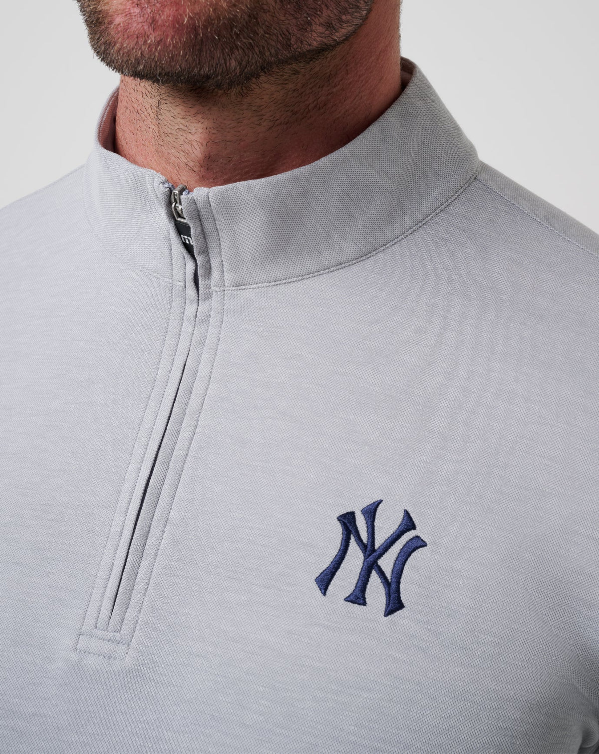 TravisMathew | New York Yankees Time To Tailgate Quarter Zip - Heather Grey