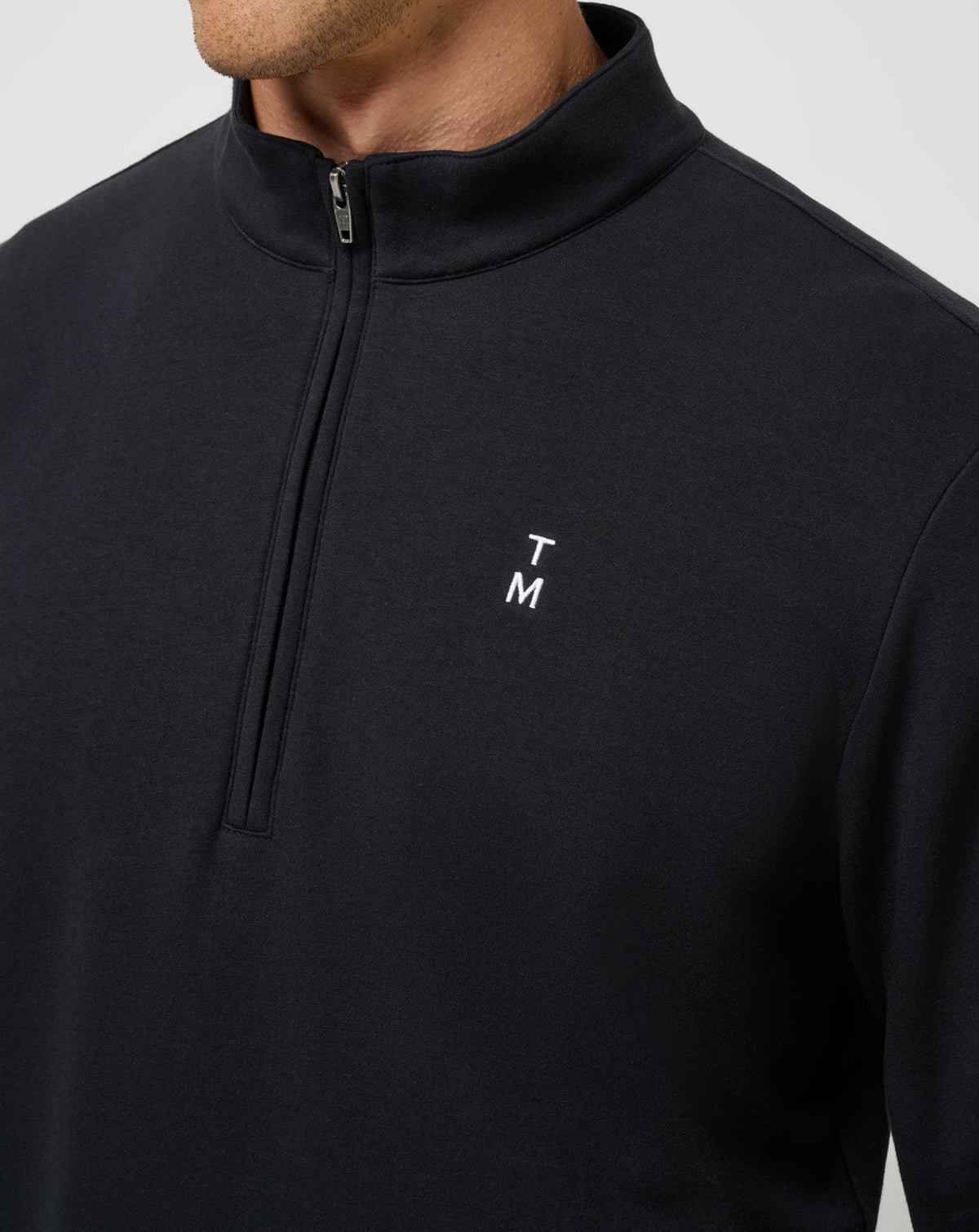 TravisMathew | Happier Hour Quarter Zip - Black