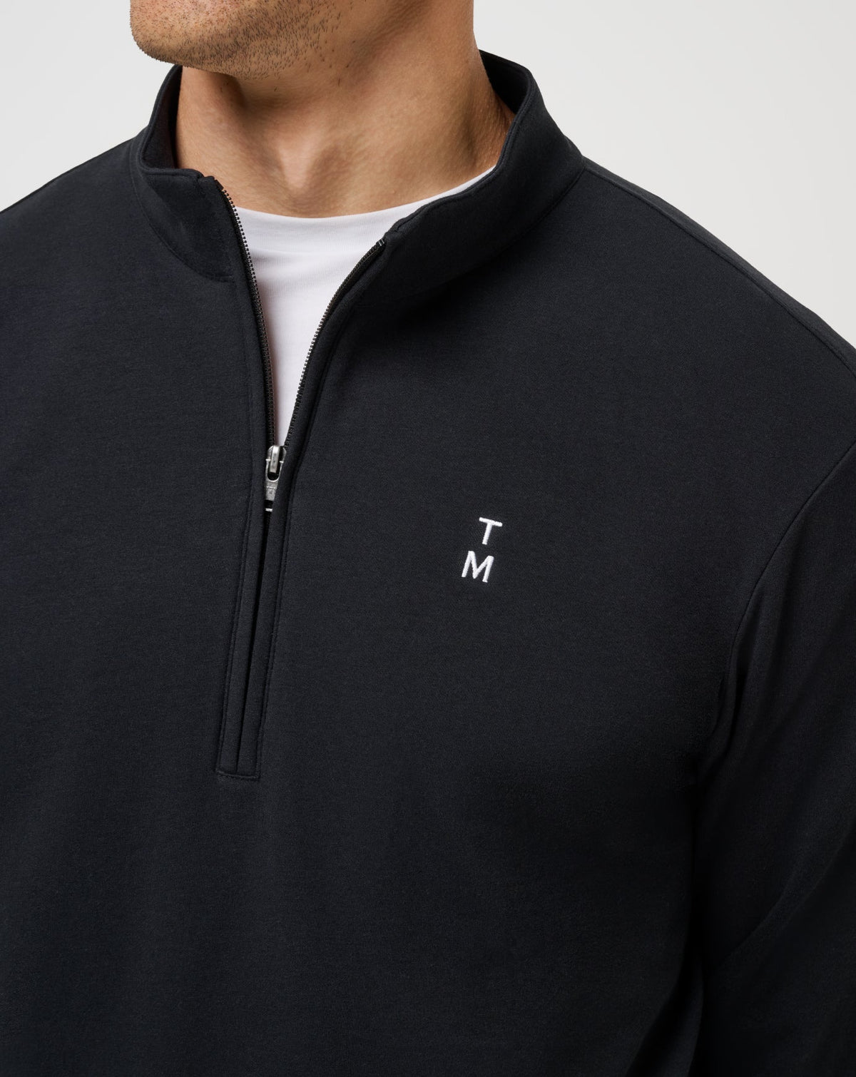 TravisMathew | Happier Hour Quarter Zip - Black