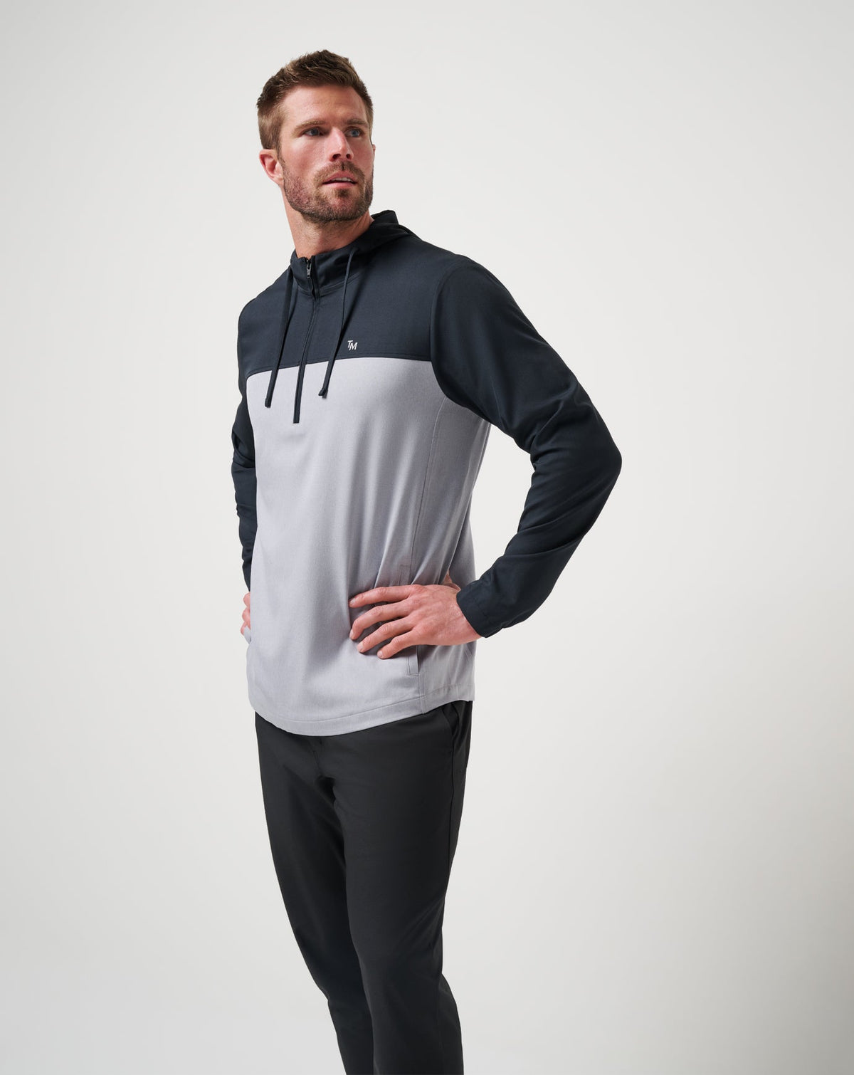 TravisMathew | Coin Toss Quarter Zip Hoodie - Heather Light Grey