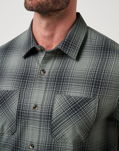 TravisMathew | Cloud Flannel Plaid Button-Up - Dark Olive