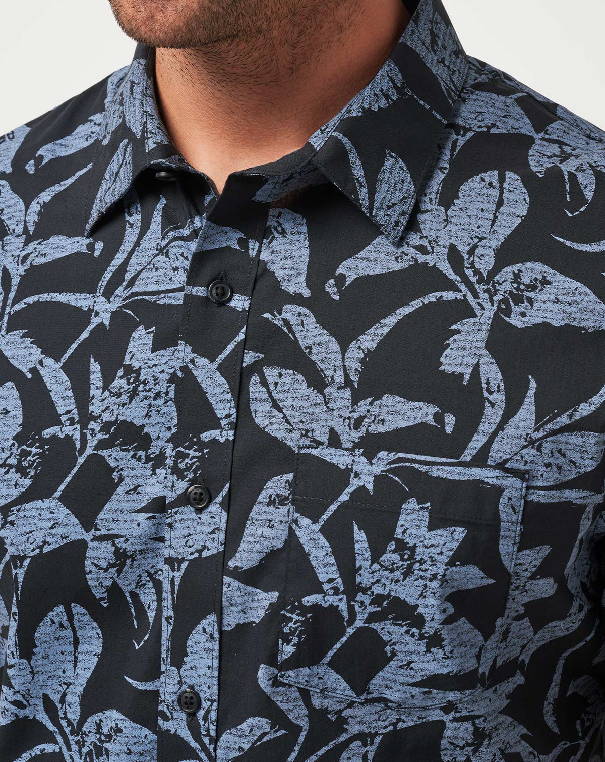 TravisMathew | Photo Finish Button-Up - Black