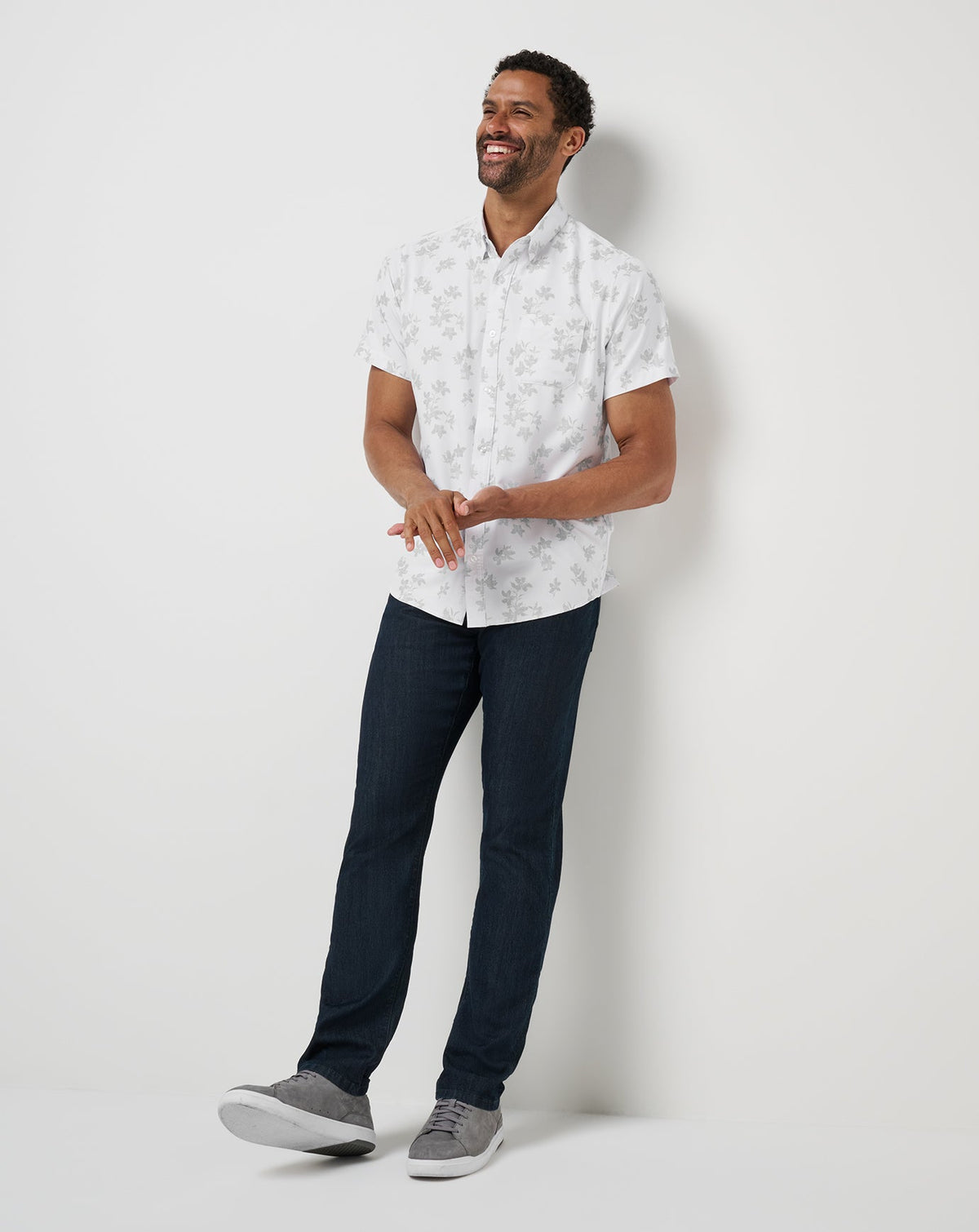 TravisMathew | Mist On The Lake Button-Up - White