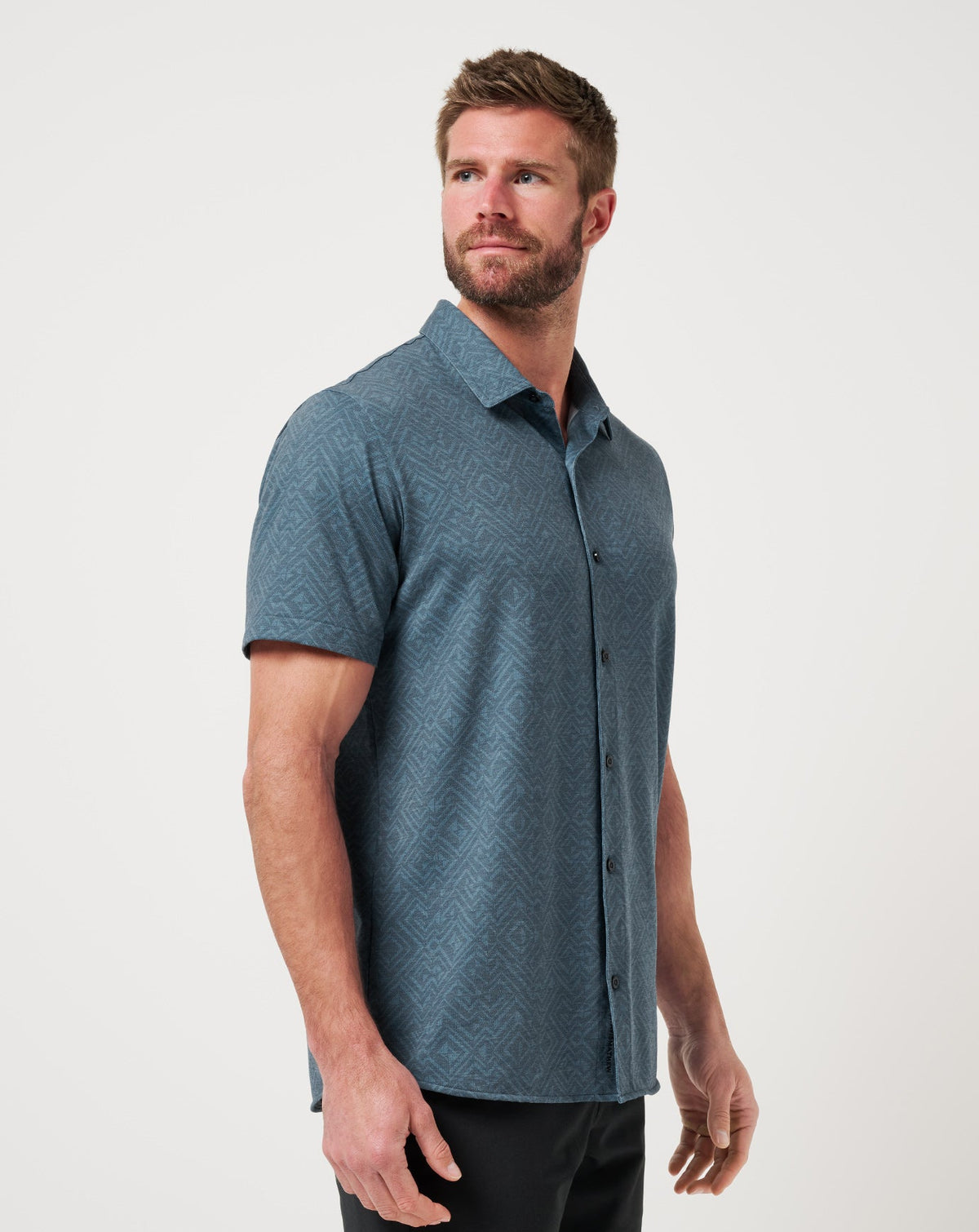 TravisMathew | Knit Featherweight Night Button-Up - Mood Indigo/Vintage Indigo