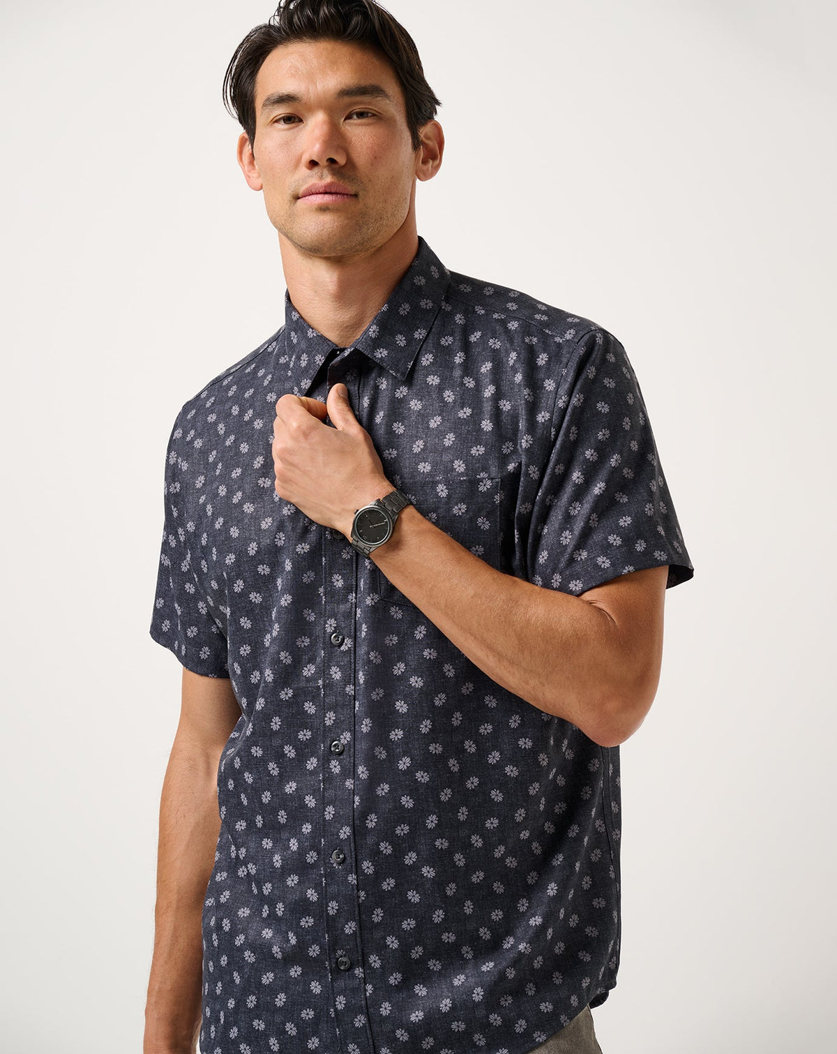TravisMathew | Techwoven Grey Wind Button-Up - Heather Black