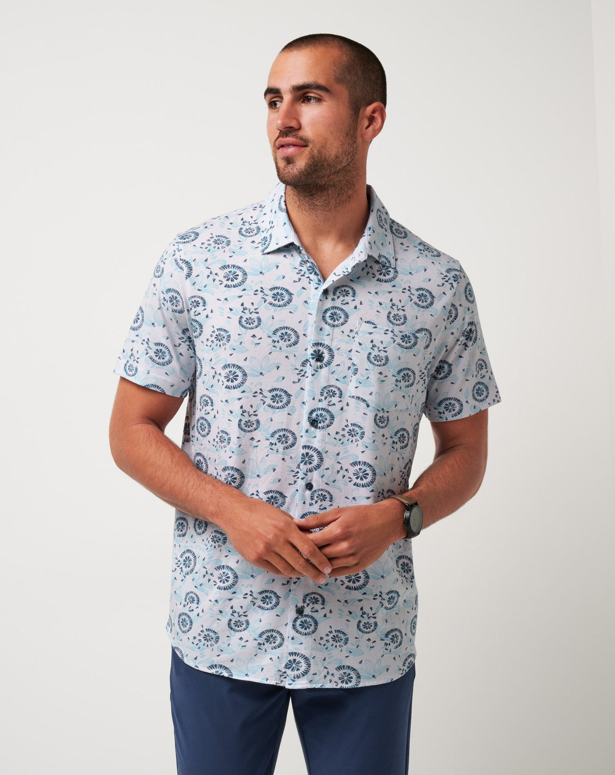 TravisMathew | Knit Flourish Button-Up - White