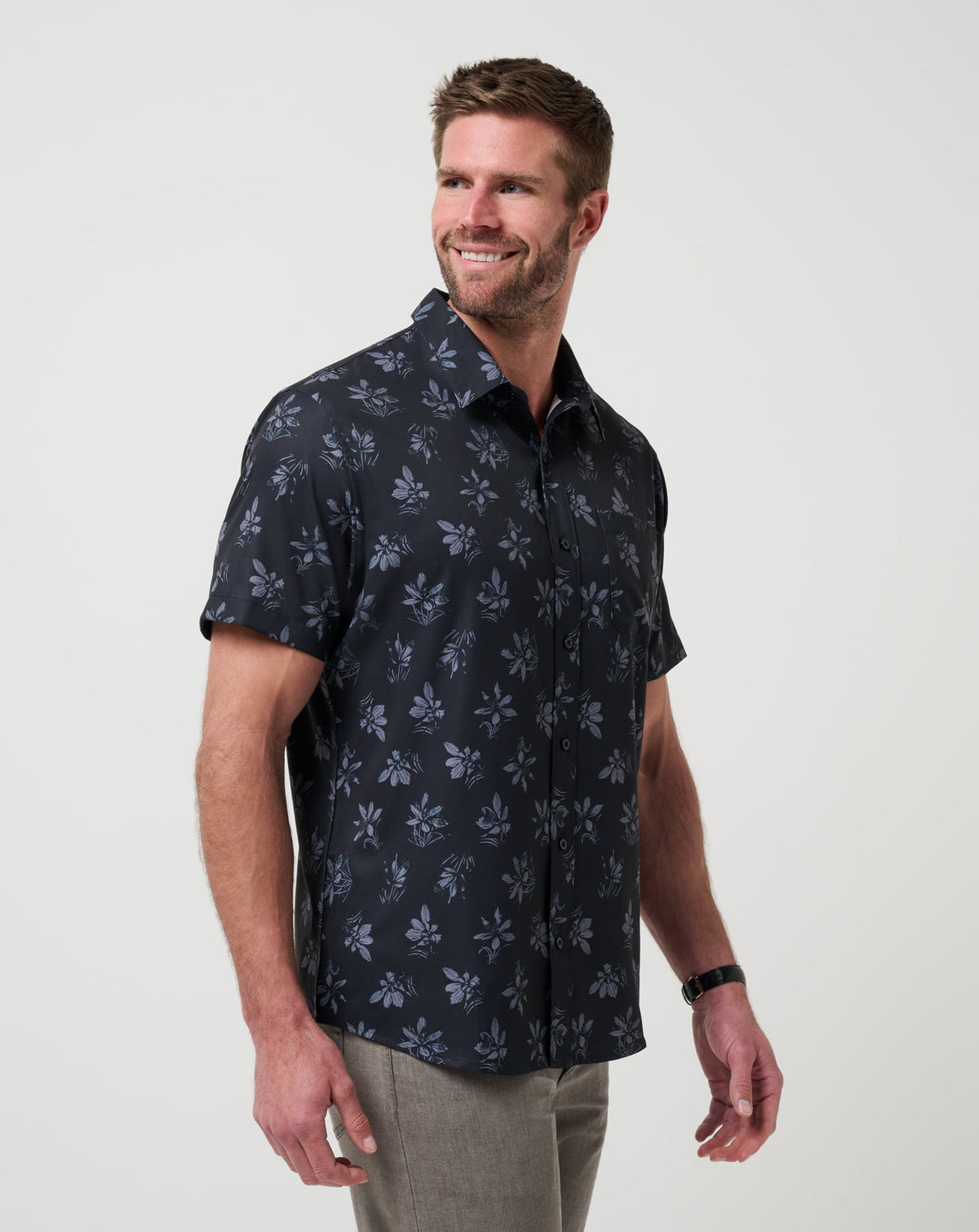 TravisMathew | Techwoven Seamate Button-Up - Black