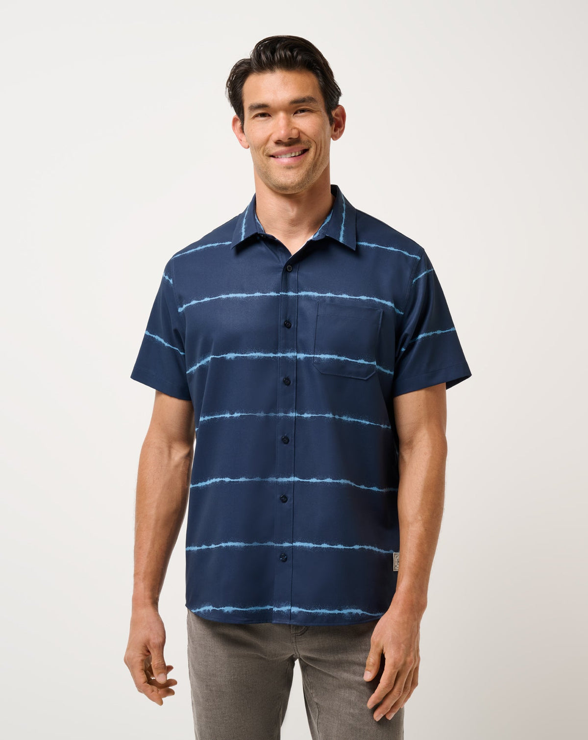TravisMathew | Techwoven Sundaze Button-Up - Total Eclipse