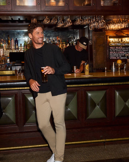 TravisMathew | TM Social Club Bomber - Heather Black
