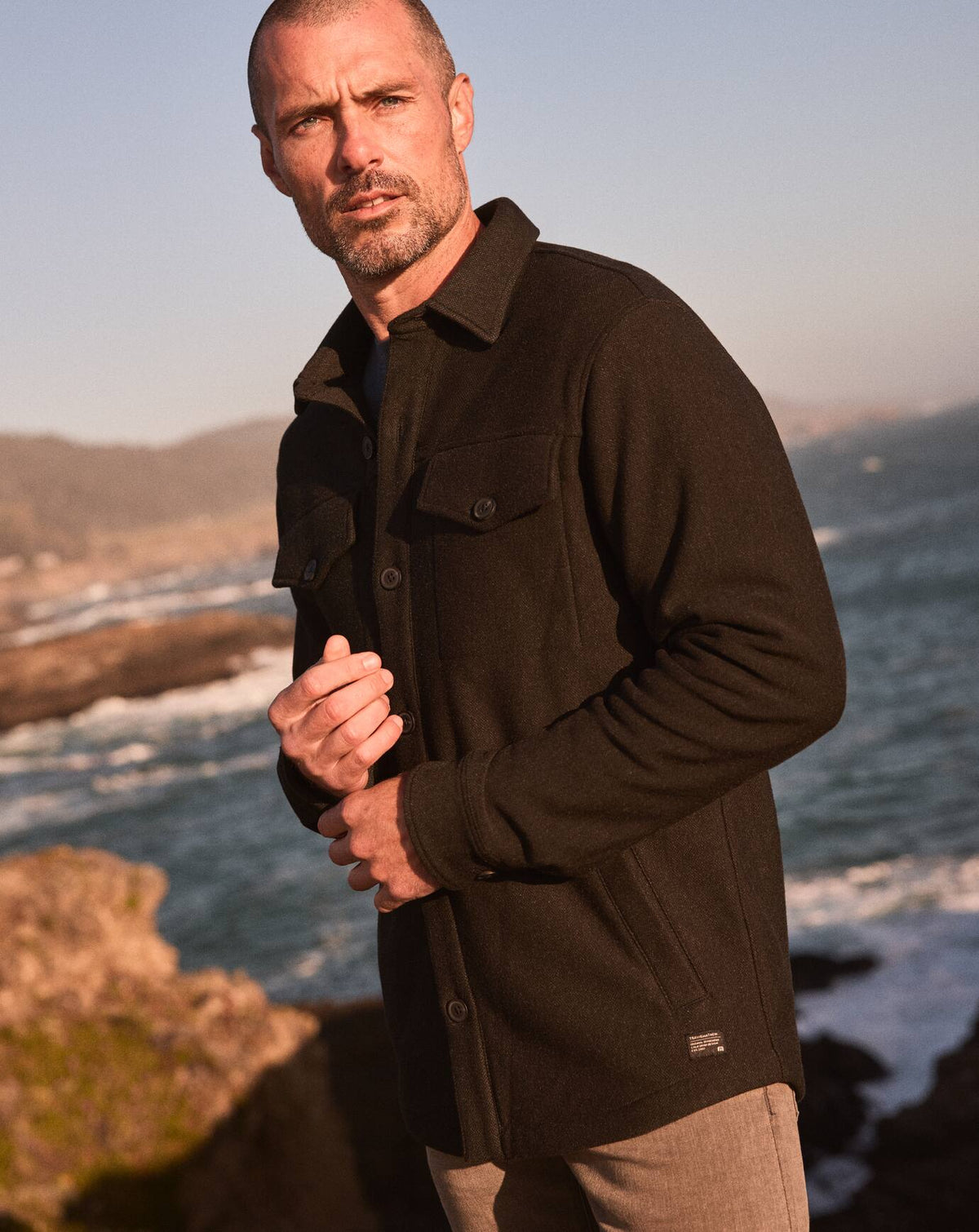 TravisMathew | Are We There Yet Shirt Jacket - Black