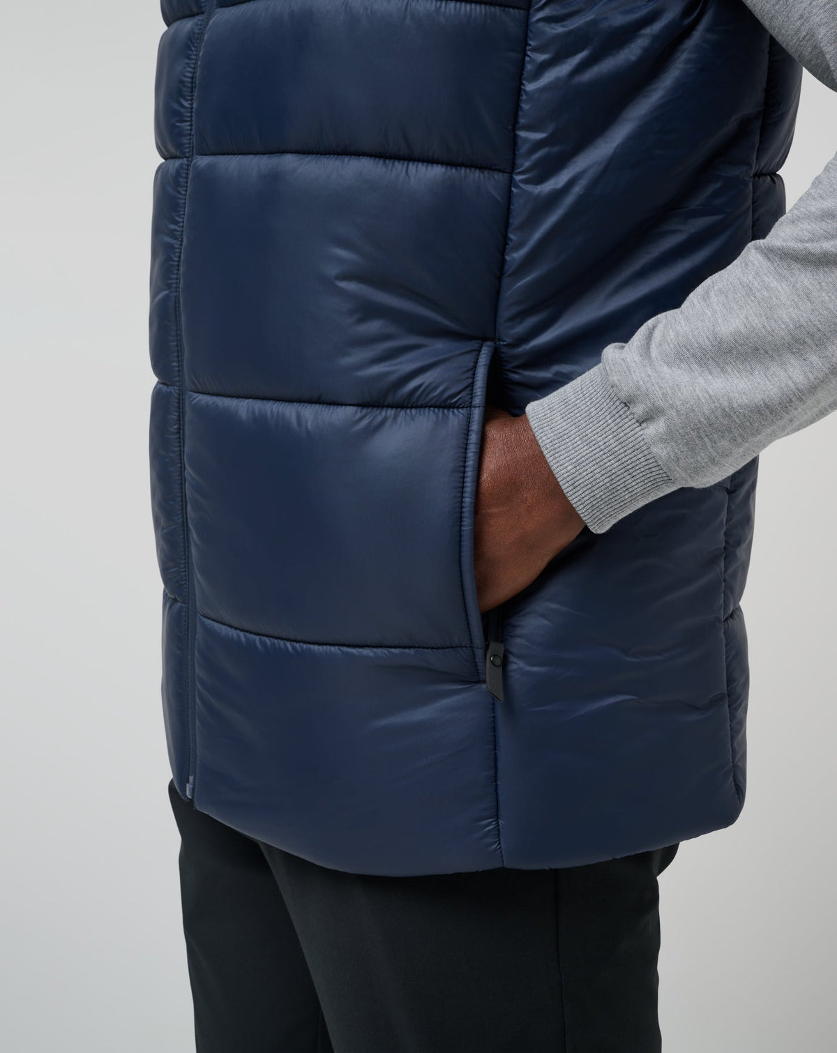 TravisMathew | Aves Tech Puffer Vest - Total Eclipse