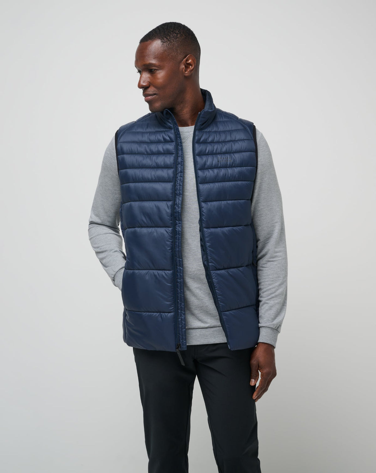 TravisMathew | Aves Tech Puffer Vest - Total Eclipse