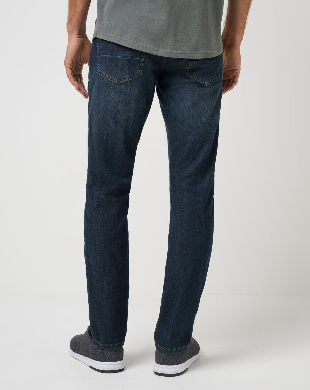 TravisMathew | Legacy Featherweight Jeans - Indigo