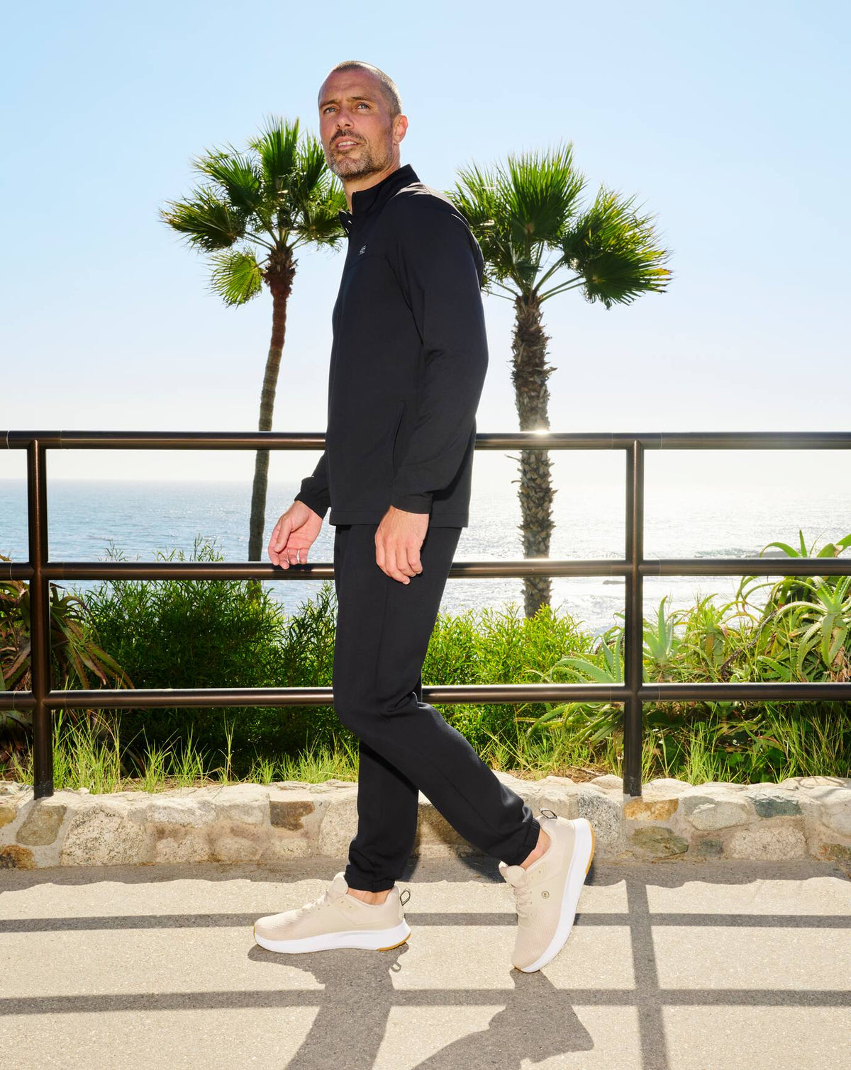 TravisMathew | Fibercloud Pant - Black