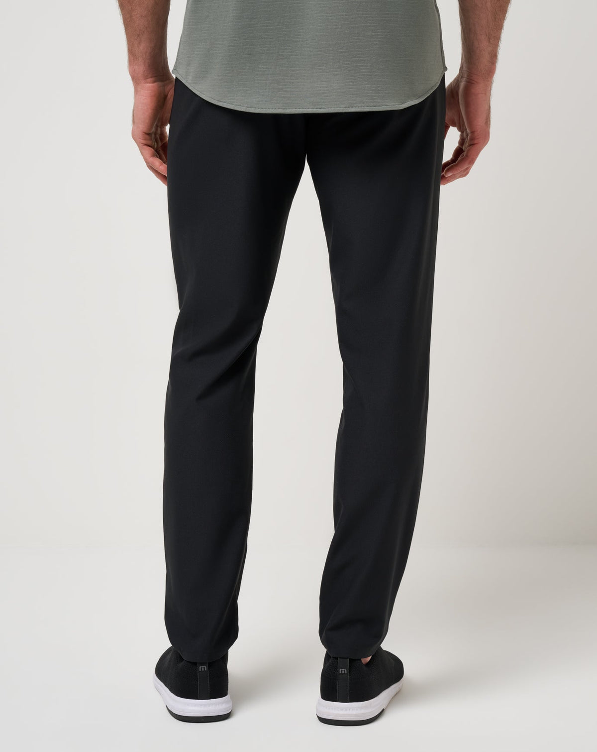 TravisMathew | Call An Audible Pant - Black