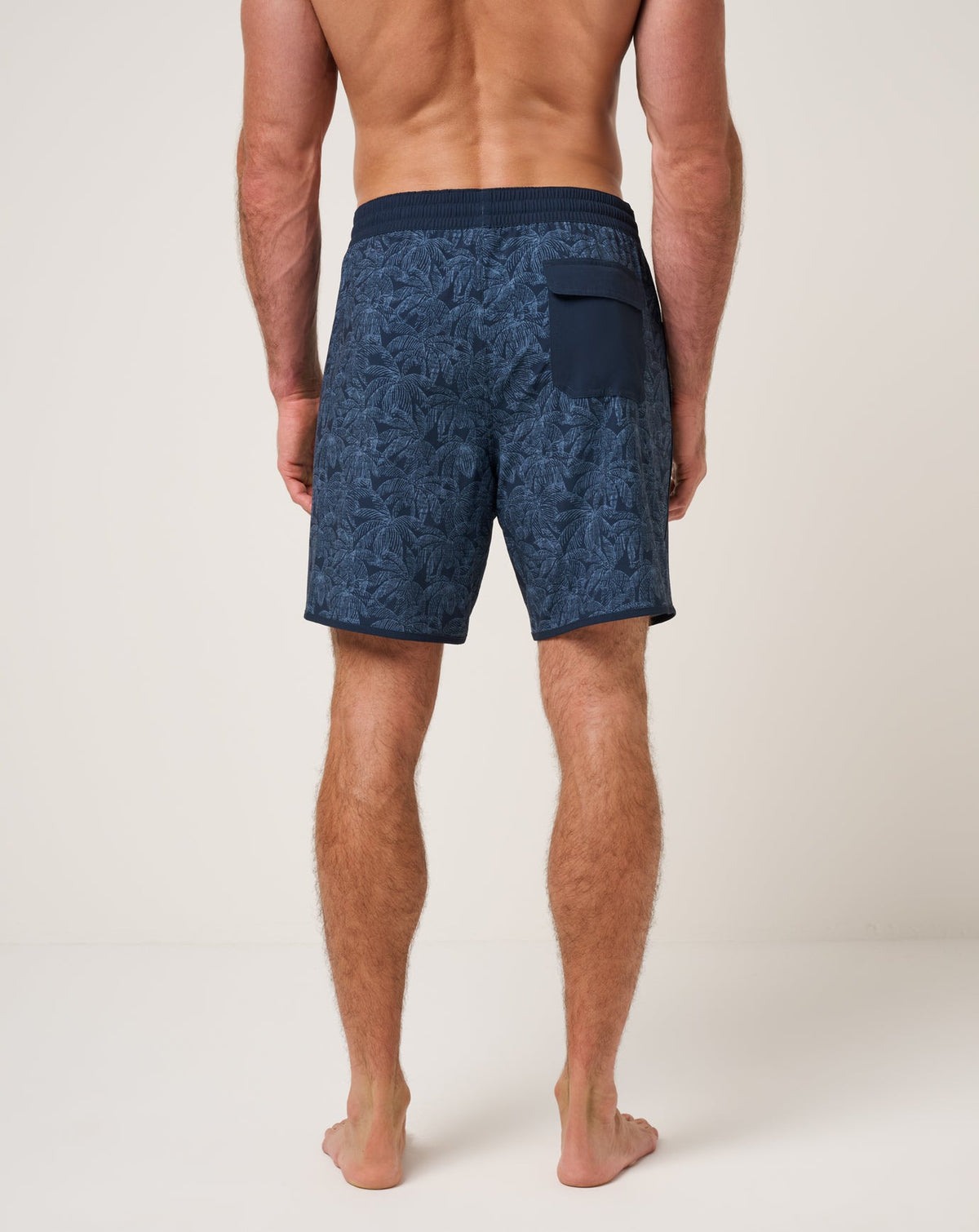 TravisMathew | Tidal Whisper Boardshort 18In - Total Eclipse