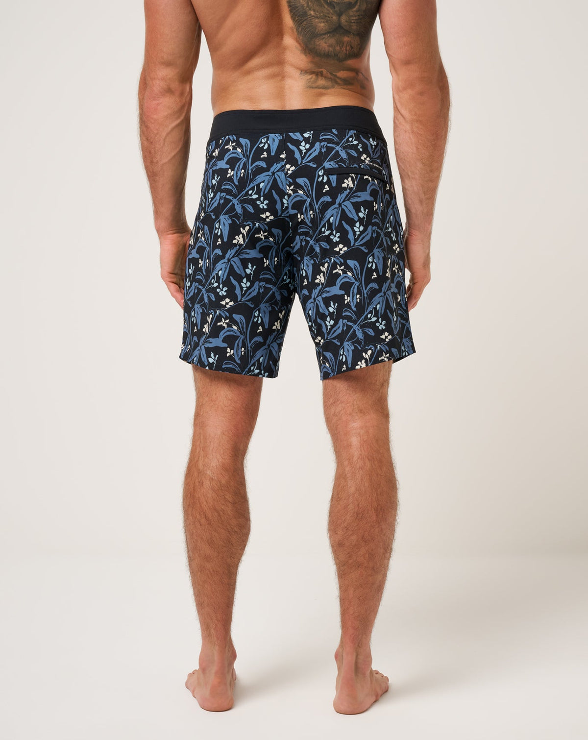 TravisMathew | Relationship Status Boardshort 18.5In - Black