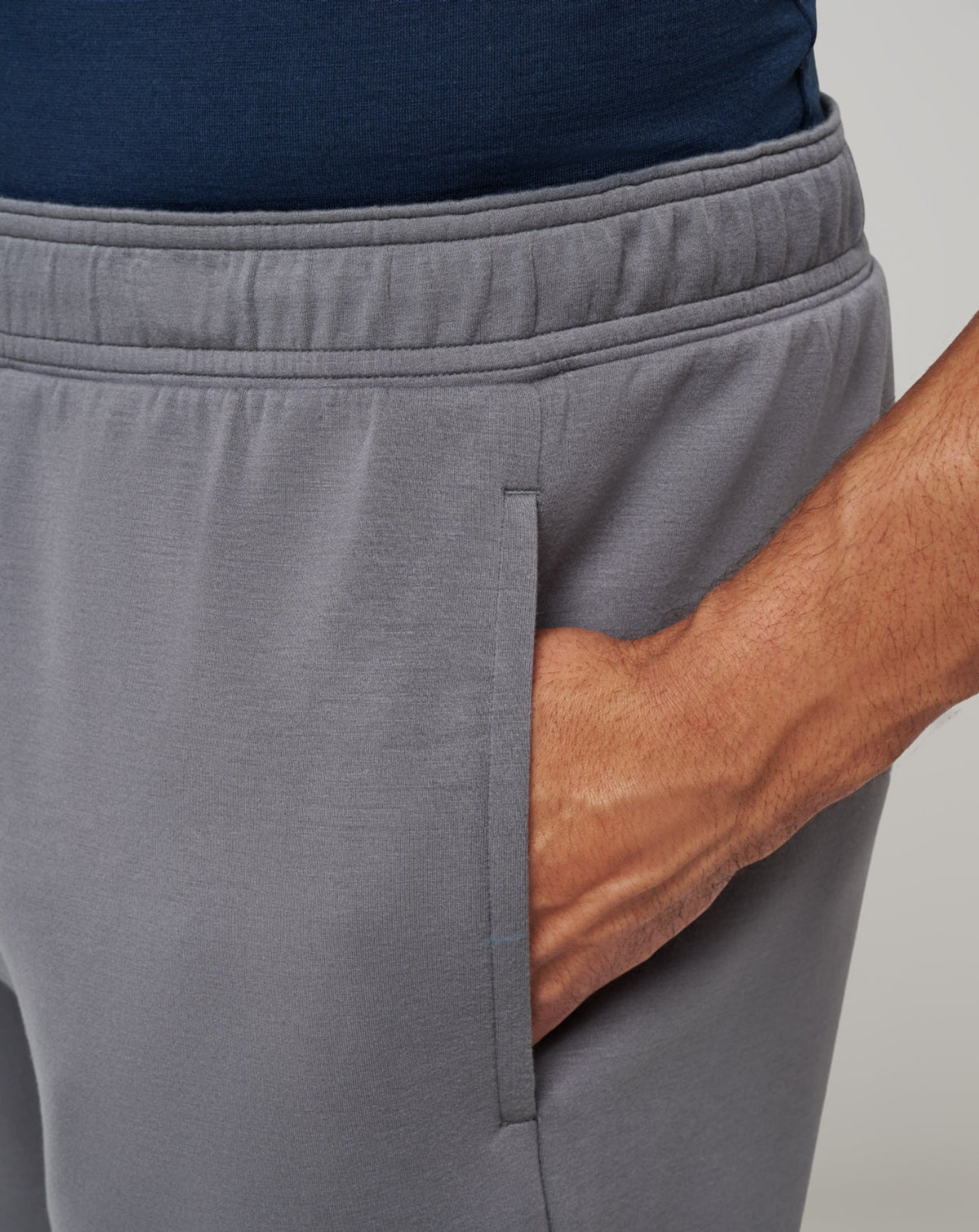 TravisMathew | Fibercloud Short 8In - Heather Grey