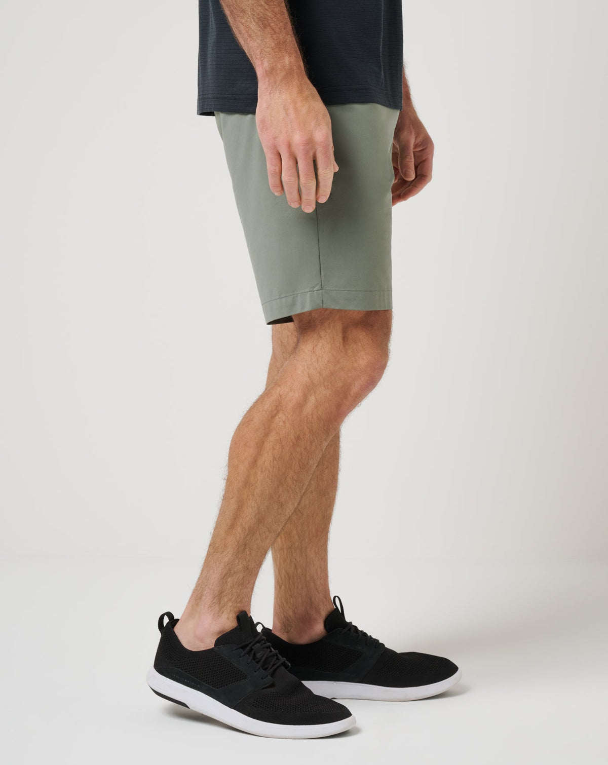TravisMathew | Tech Knit Short 9In - Dark Olive