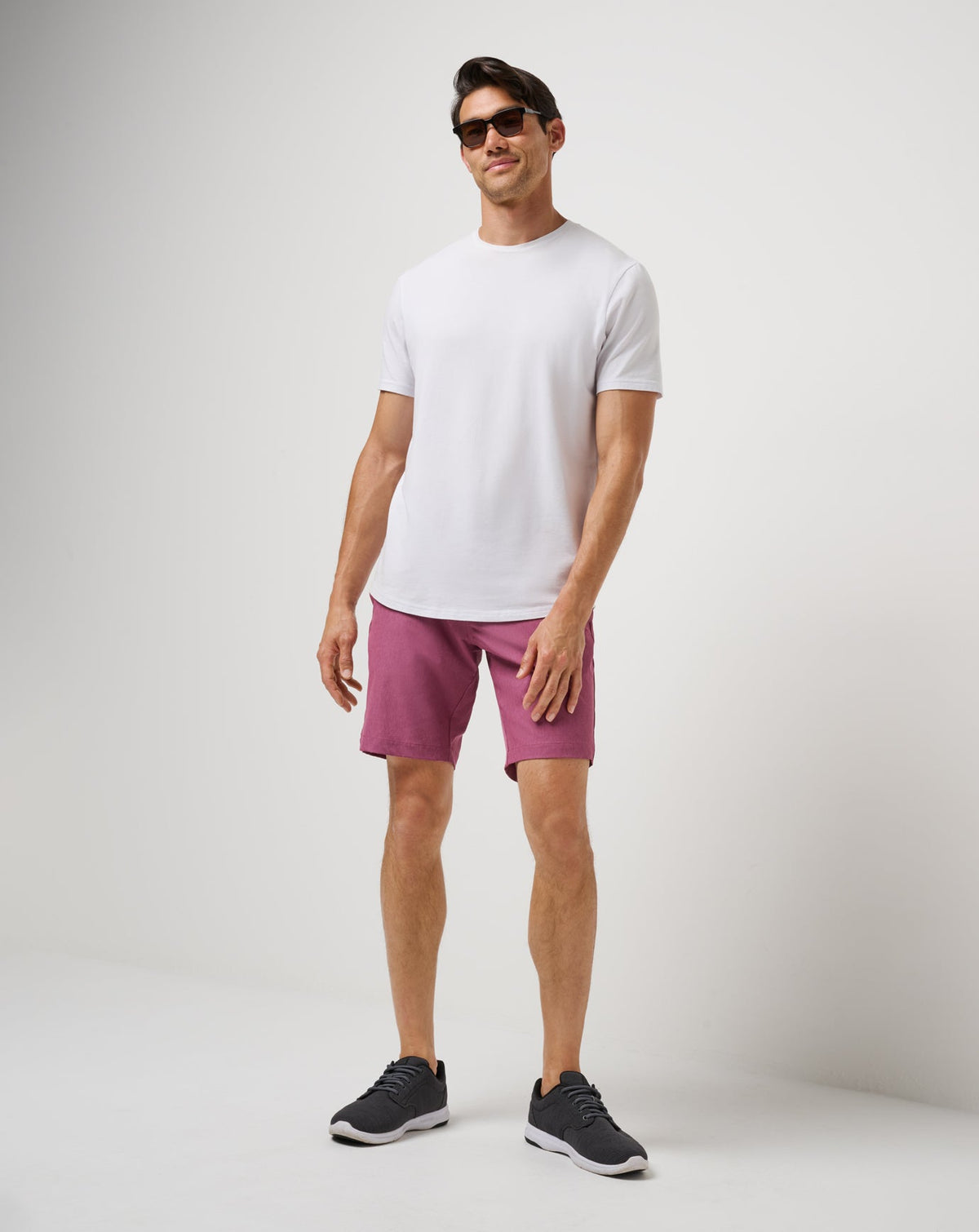 TravisMathew | Overhead Compartment Short 10In - Damson