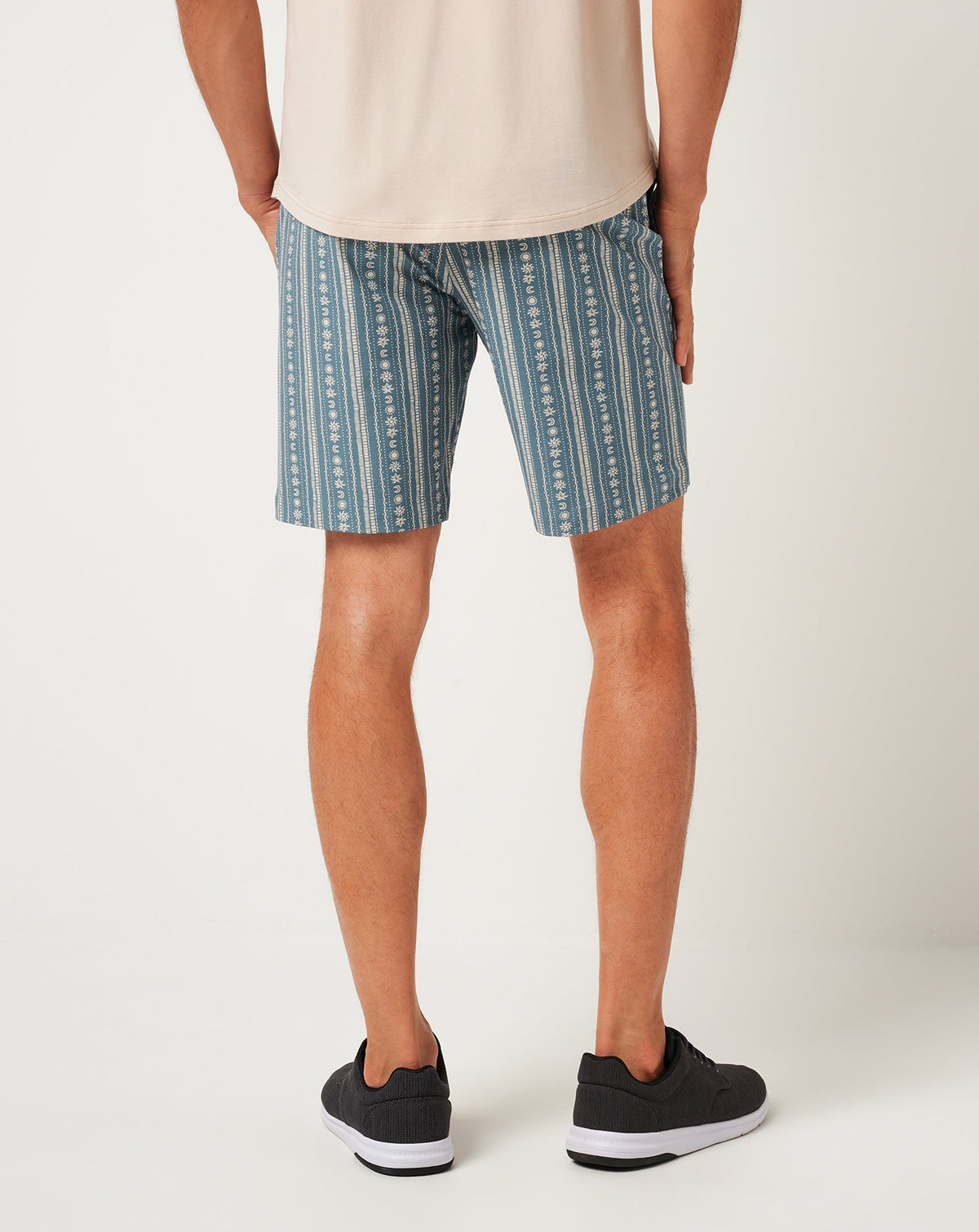 TravisMathew | Tech Chino Print Short 8In - Captains Blue