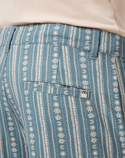 TravisMathew | Tech Chino Print Short 8In - Captains Blue