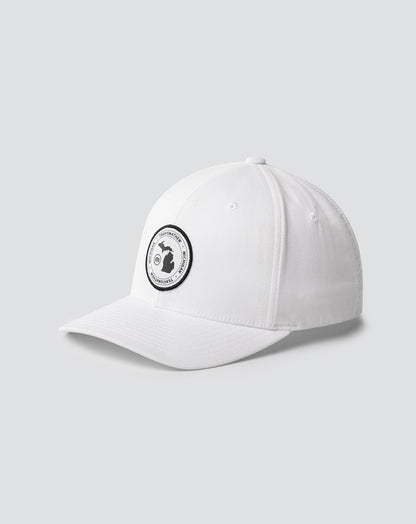 TravisMathew | Sunset Clap Fitted Hat - White