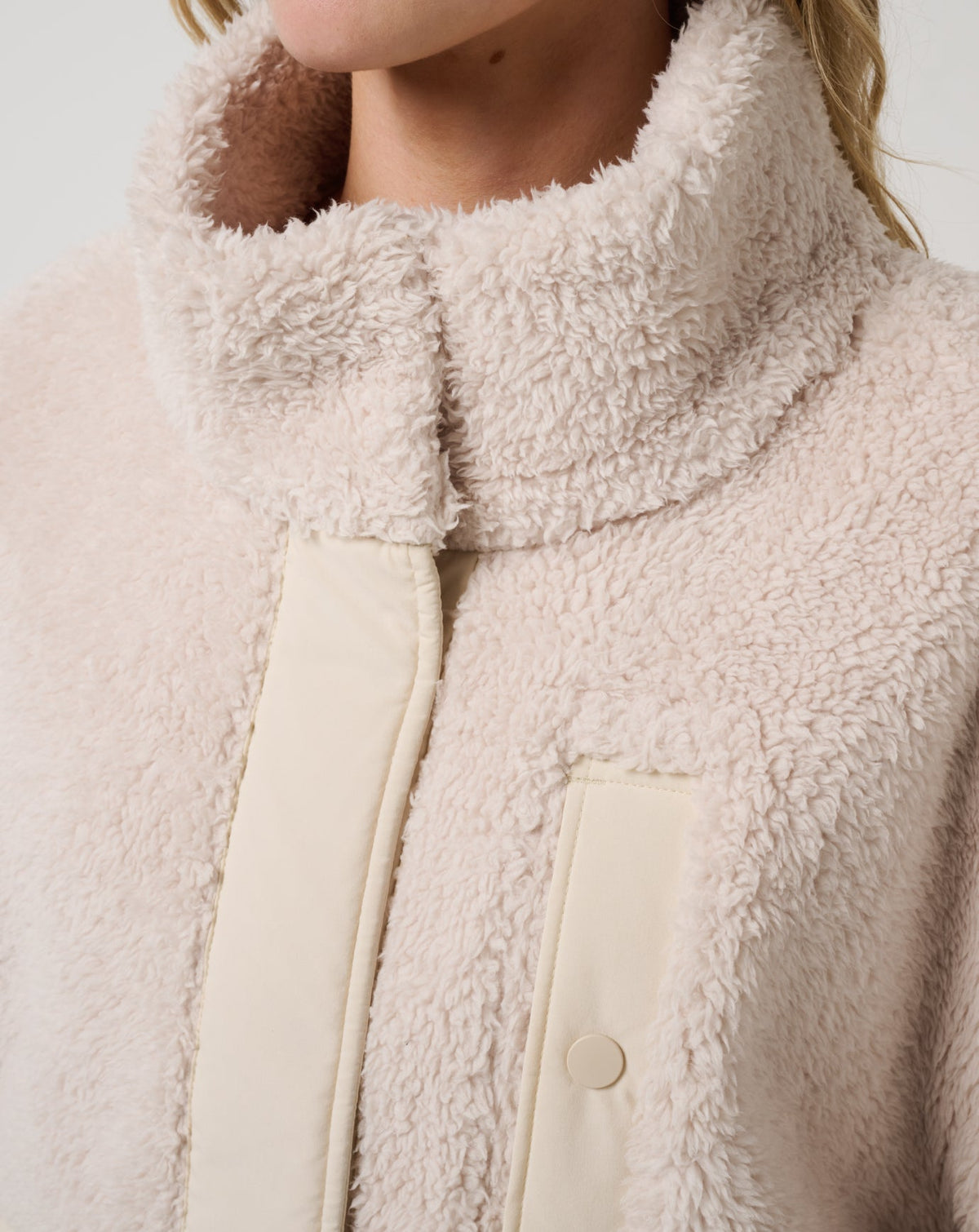 TravisMathew | Clubside Sherpa Jacket - Brazilian Sand