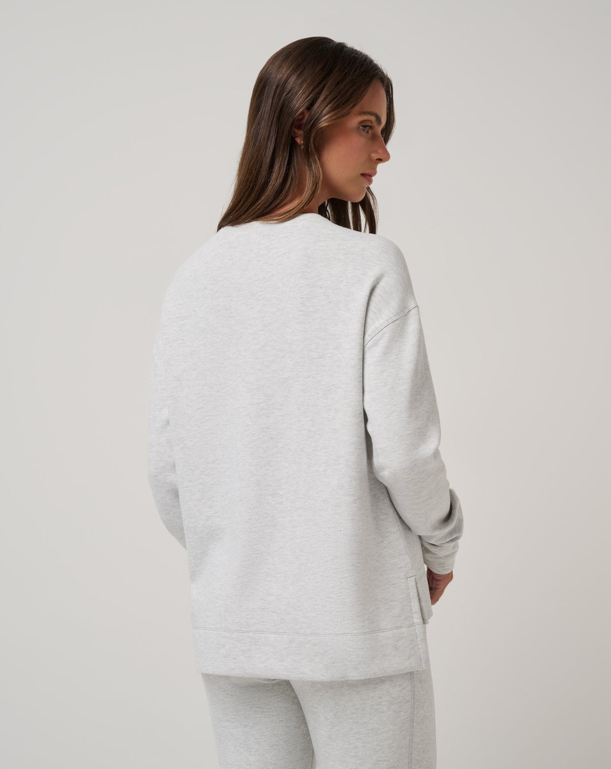 TravisMathew | Skyloft Soft Crew - Heather Light Grey