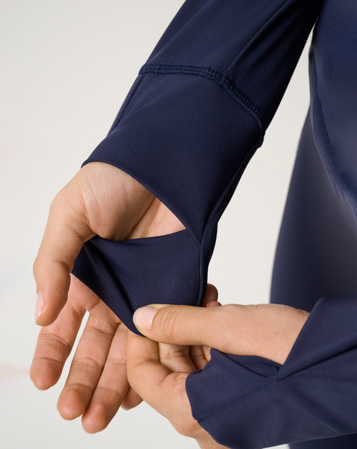 TravisMathew | Moveknit Full Zip 2.0 - Navy Blazer