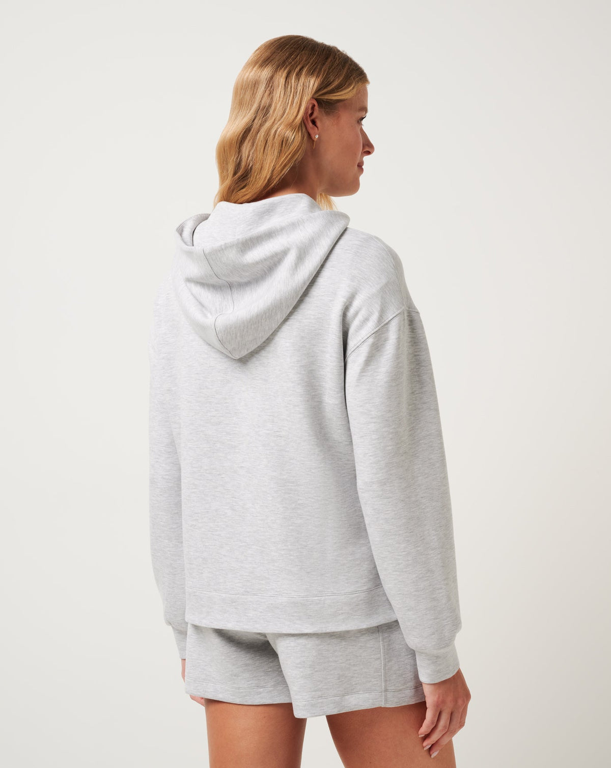 TravisMathew | Skyloft Soft Hoodie - Heather Light Grey