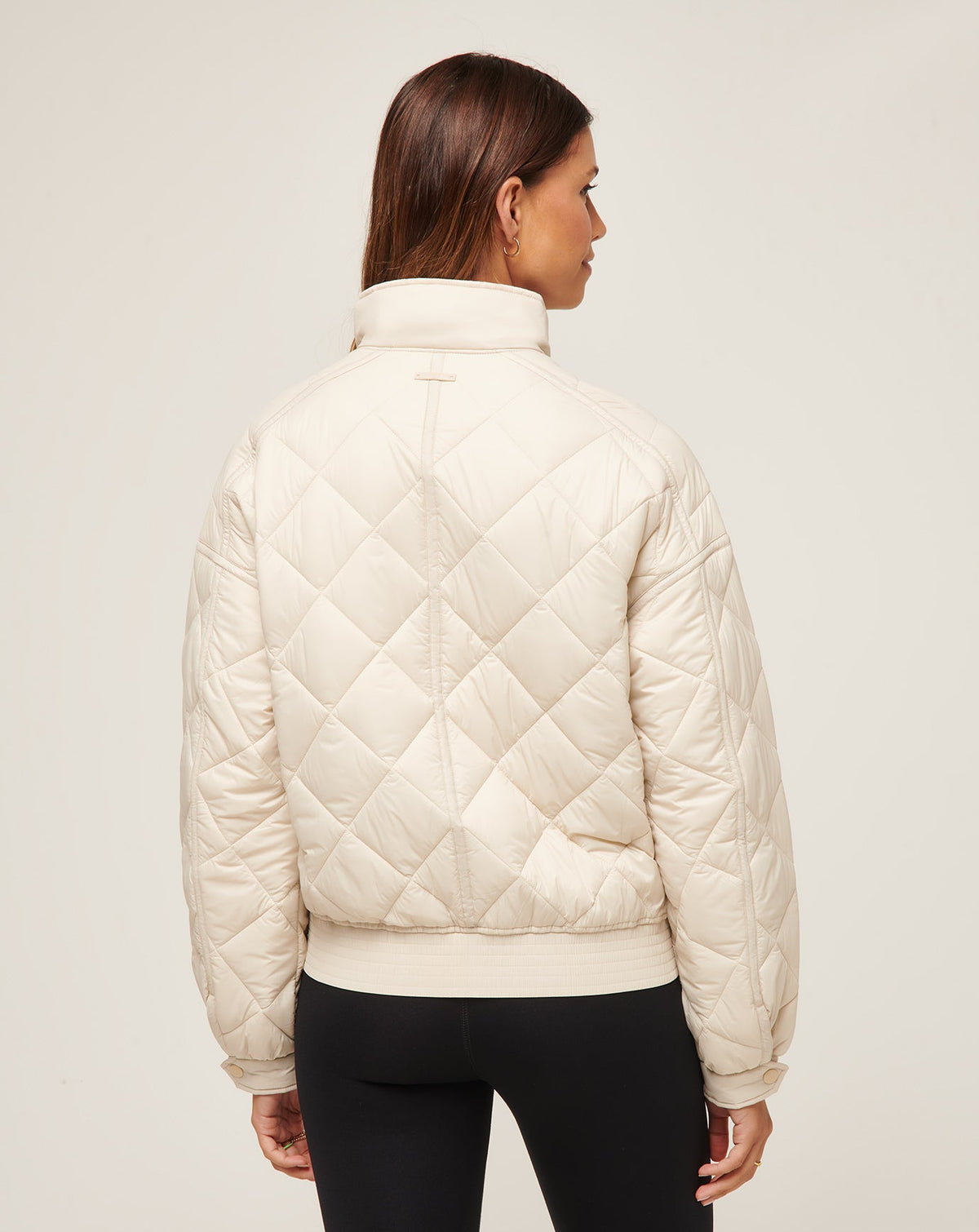 TravisMathew | Lights At Night Quilted Jacket - Pumice Stone
