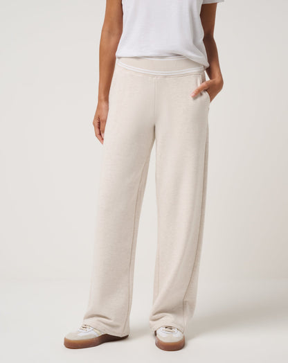 TravisMathew | Cloud Fleece Clubside Wide Leg Pant - Heather Brazillian Sand
