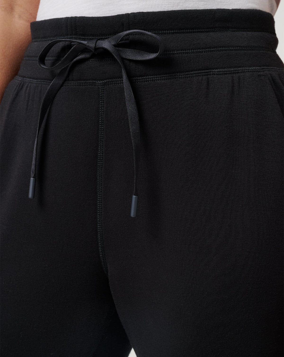 TravisMathew | Skyloft Soft Ankle Pant - Black