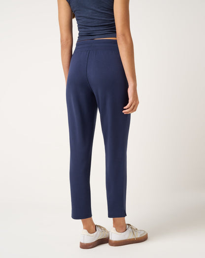 TravisMathew | Skyloft Soft Ankle Pant - Navy Blazer