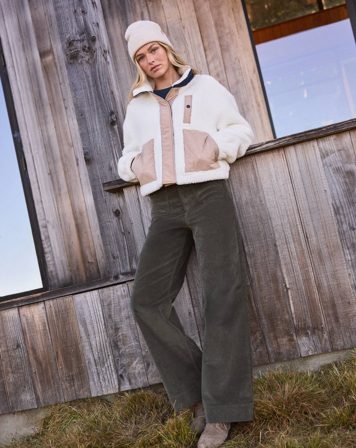 TravisMathew | Everyday Cord Long Pant - Grape Leaf