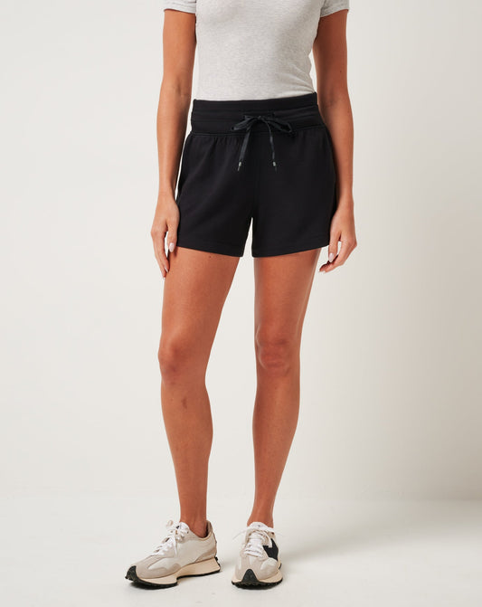 TravisMathew | Skyloft Soft Tie Short - Black