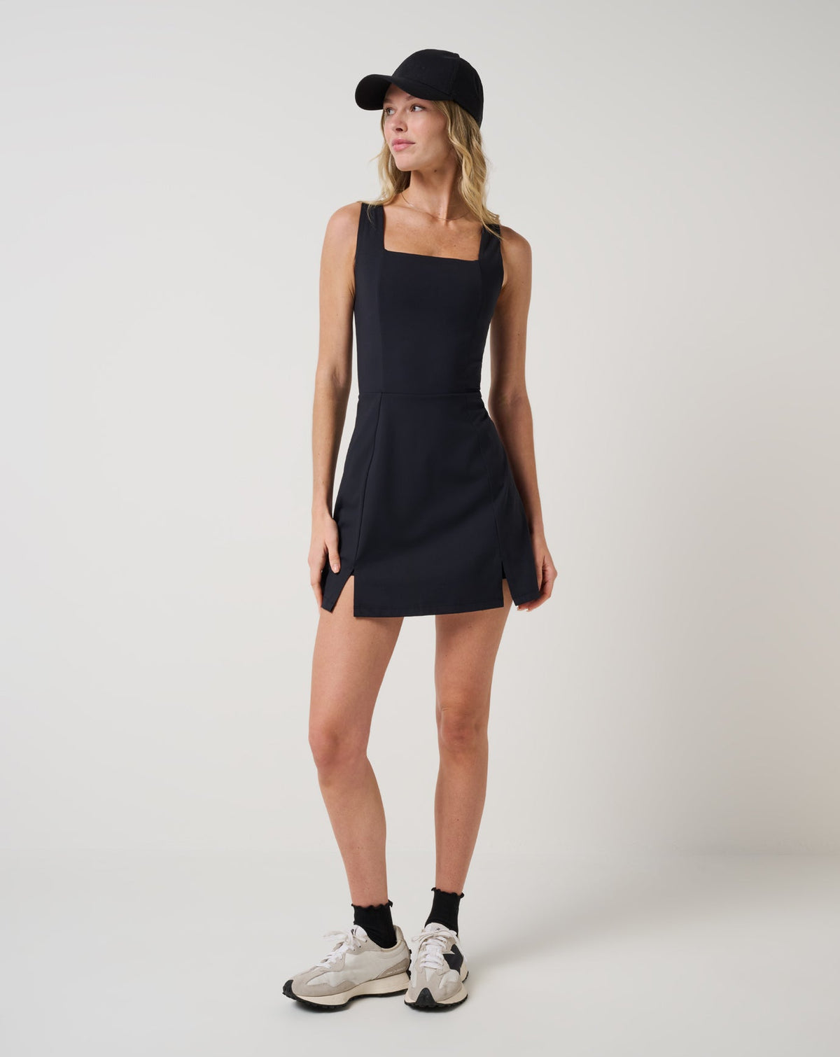 TravisMathew | Moveknit Sleeveless Dress - Black